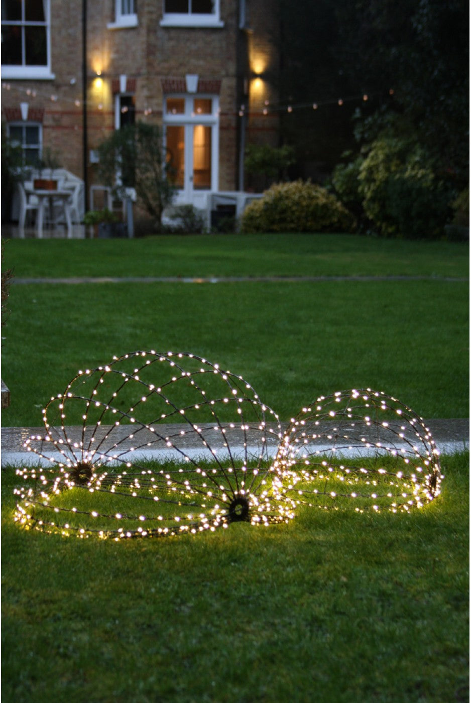 Lightstyle London Solar Sphere 30cm