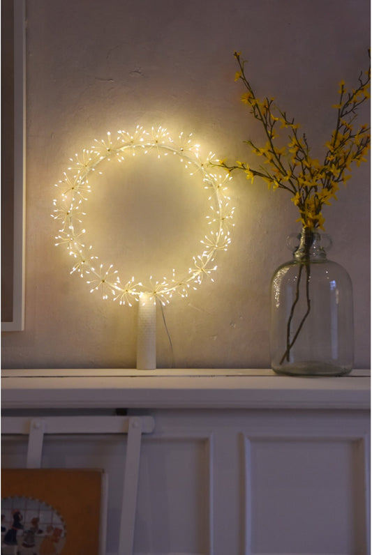 Lightstyle London Starburst Wreath (45cm - White)